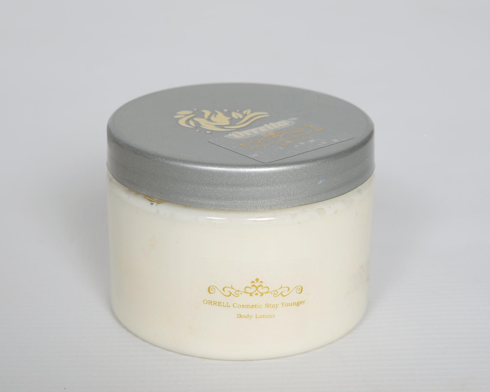 Velvety Face Cream